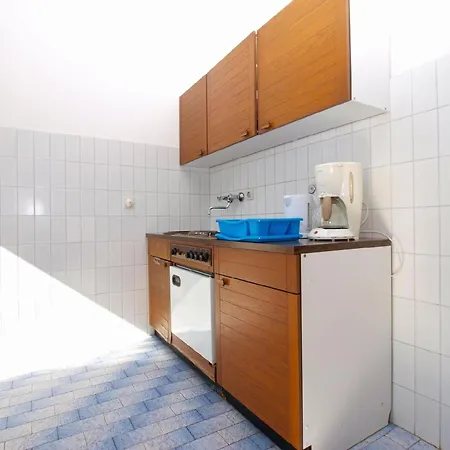 Apartment Fuer 3 Personen Ca 34 Qm In Pjescana Uvala, Istrien Istrische Riviera Pjescana Uvala