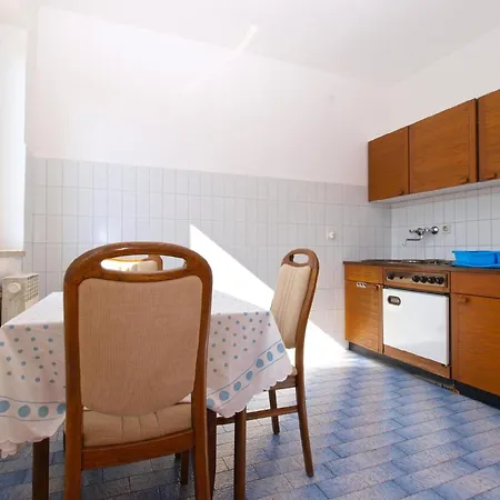 Fuer 3 Personen Ca 34 Qm In Pjescana Uvala, Istrien Istrische Riviera * Pjescana Uvala