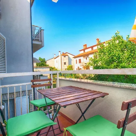 Fuer 3 Personen Ca 34 Qm In Pjescana Uvala, Istrien Istrische Riviera Apartment